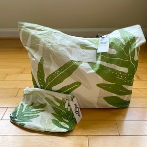 NWT Aloha Day Tripper & Small Pouch